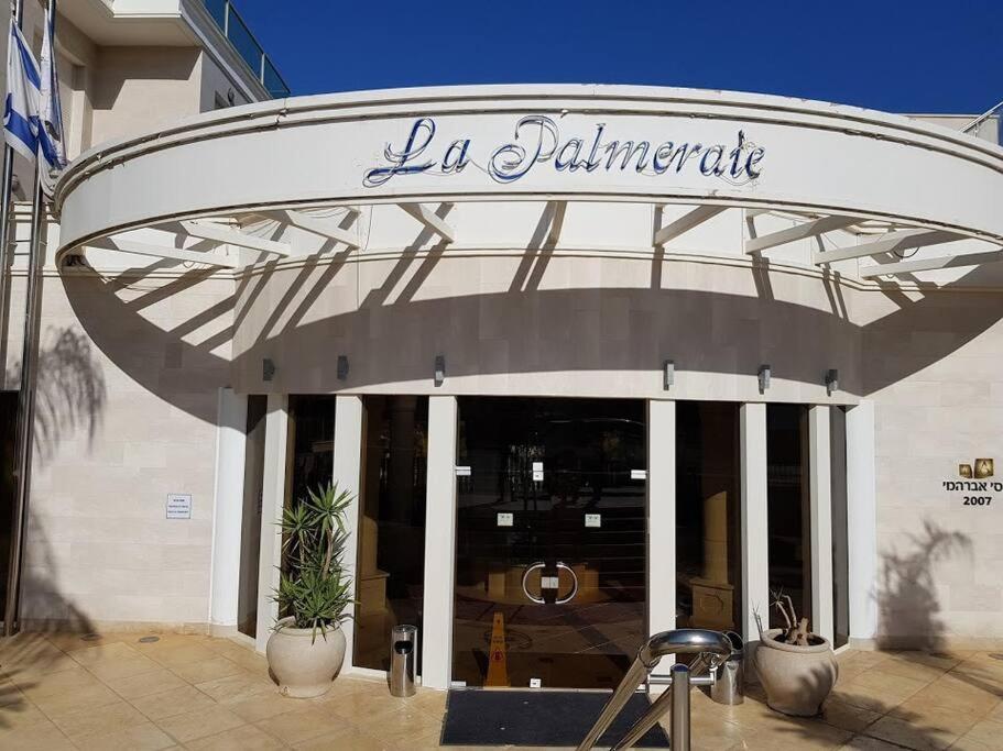 La-Palmore Luxury Apart-Residense Resort With Pool First Line Sea Side Эйлат Экстерьер фото